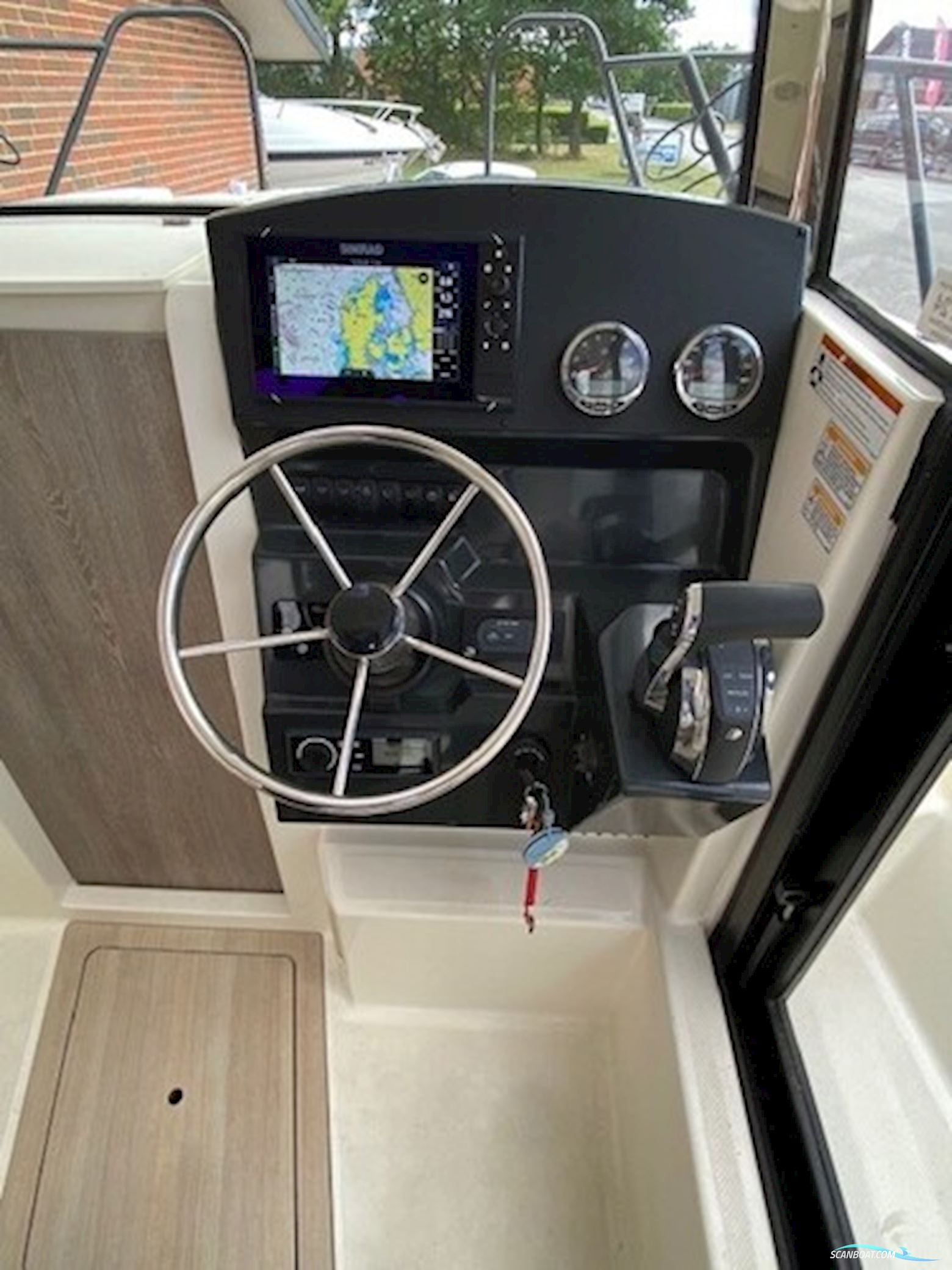 Quicksilver 705 Pilothouse m/Mercury F225 hk V6 