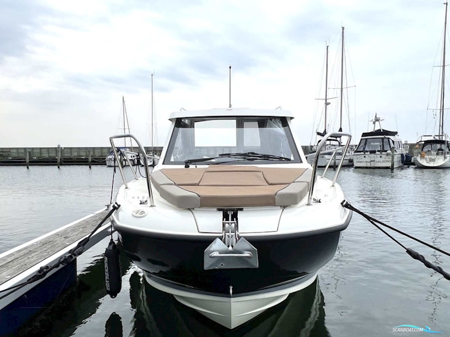 Quicksilver 705 Weekend