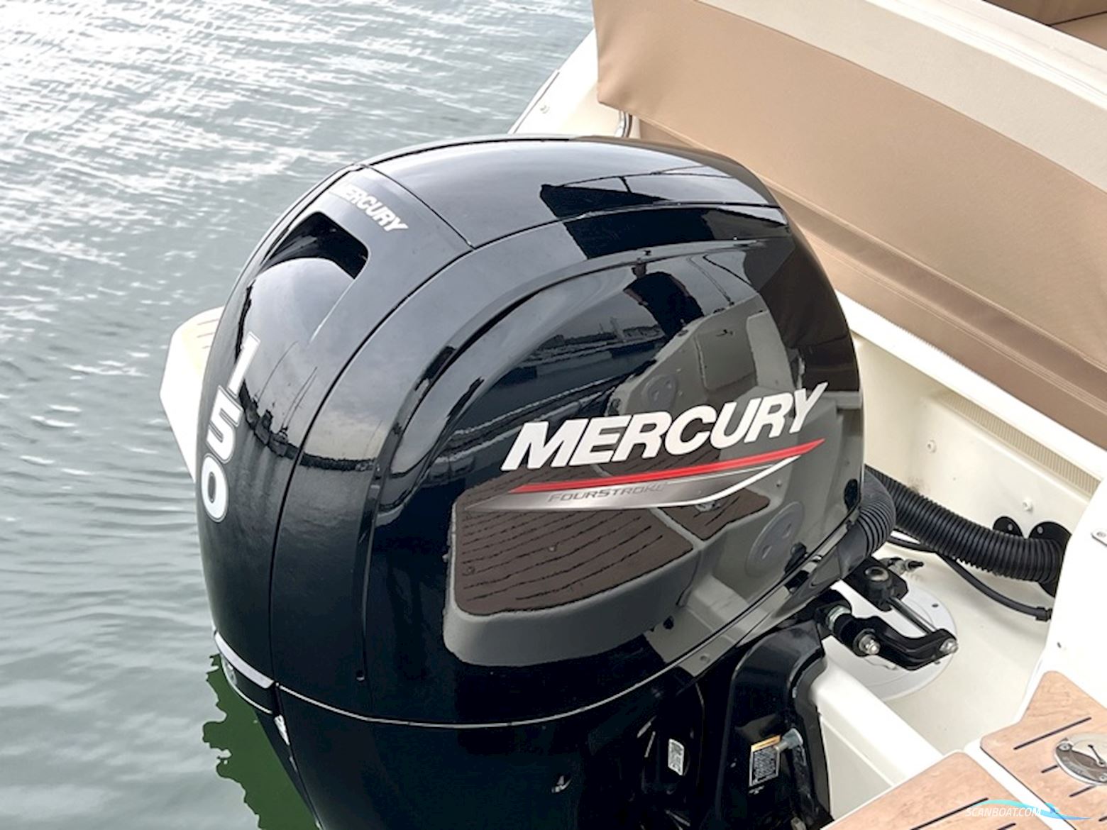 Quicksilver 705 Weekend