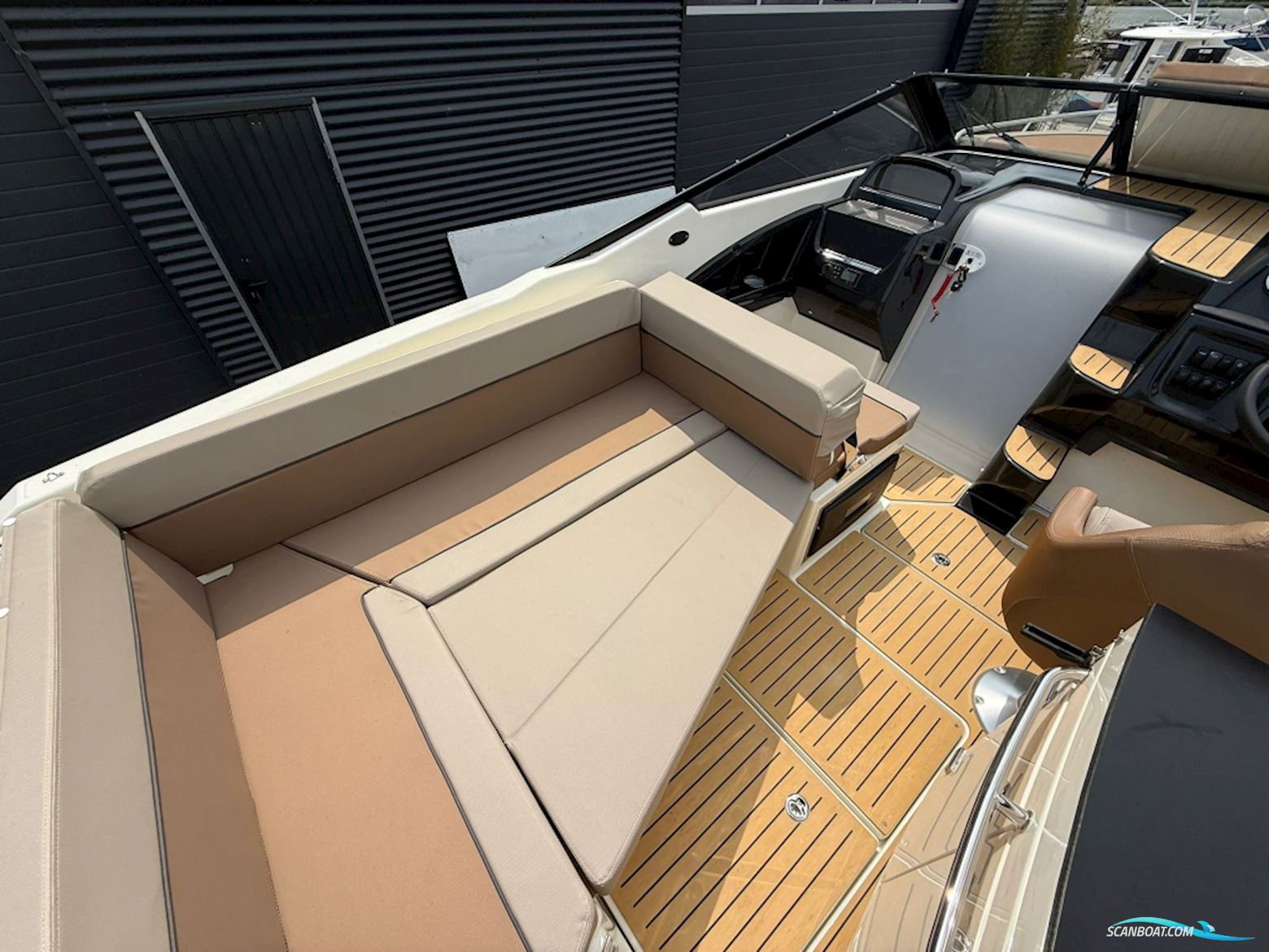 Quicksilver 755 Cruiser