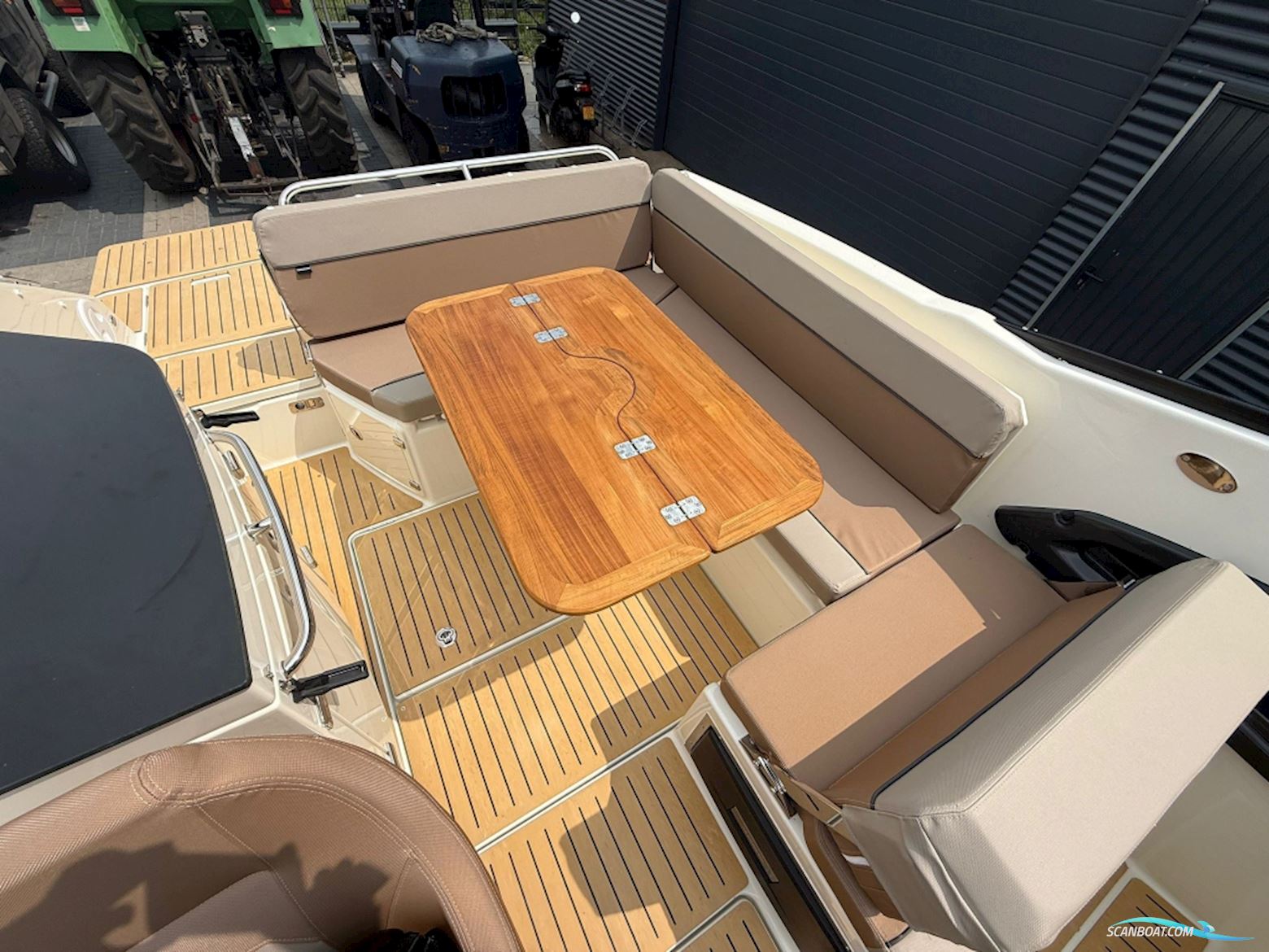 Quicksilver 755 Cruiser