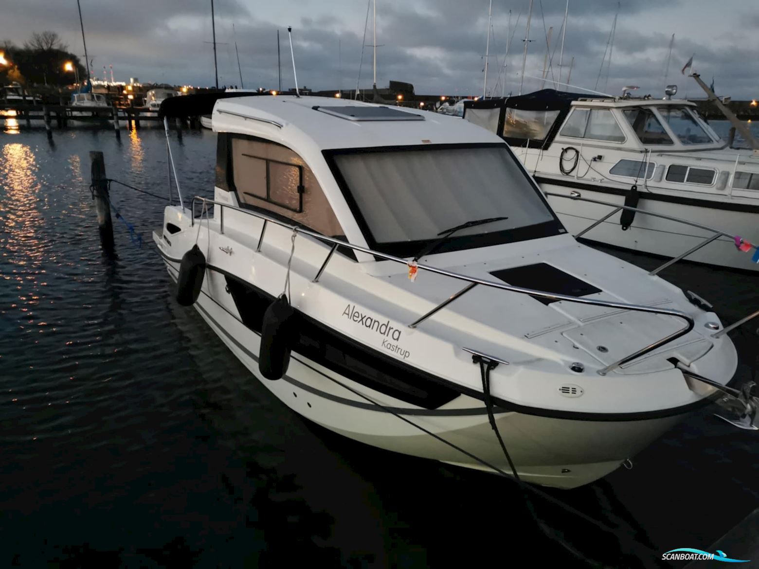 Quicksilver 755 Weekend