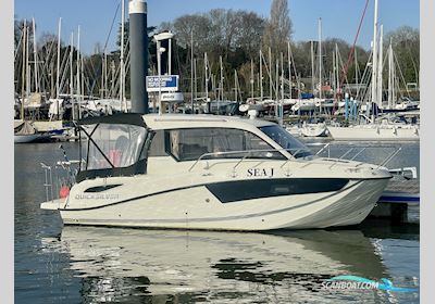 Quicksilver 755 Weekend Motorboat 2016, with Mercruiser engine, United Kingdom