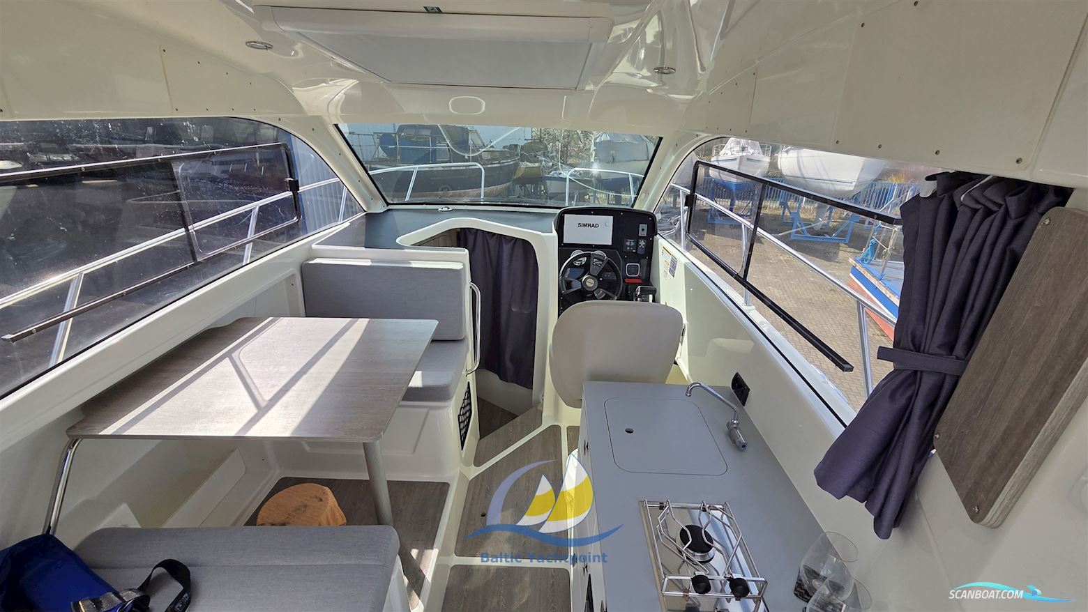 Quicksilver 755 Weekend