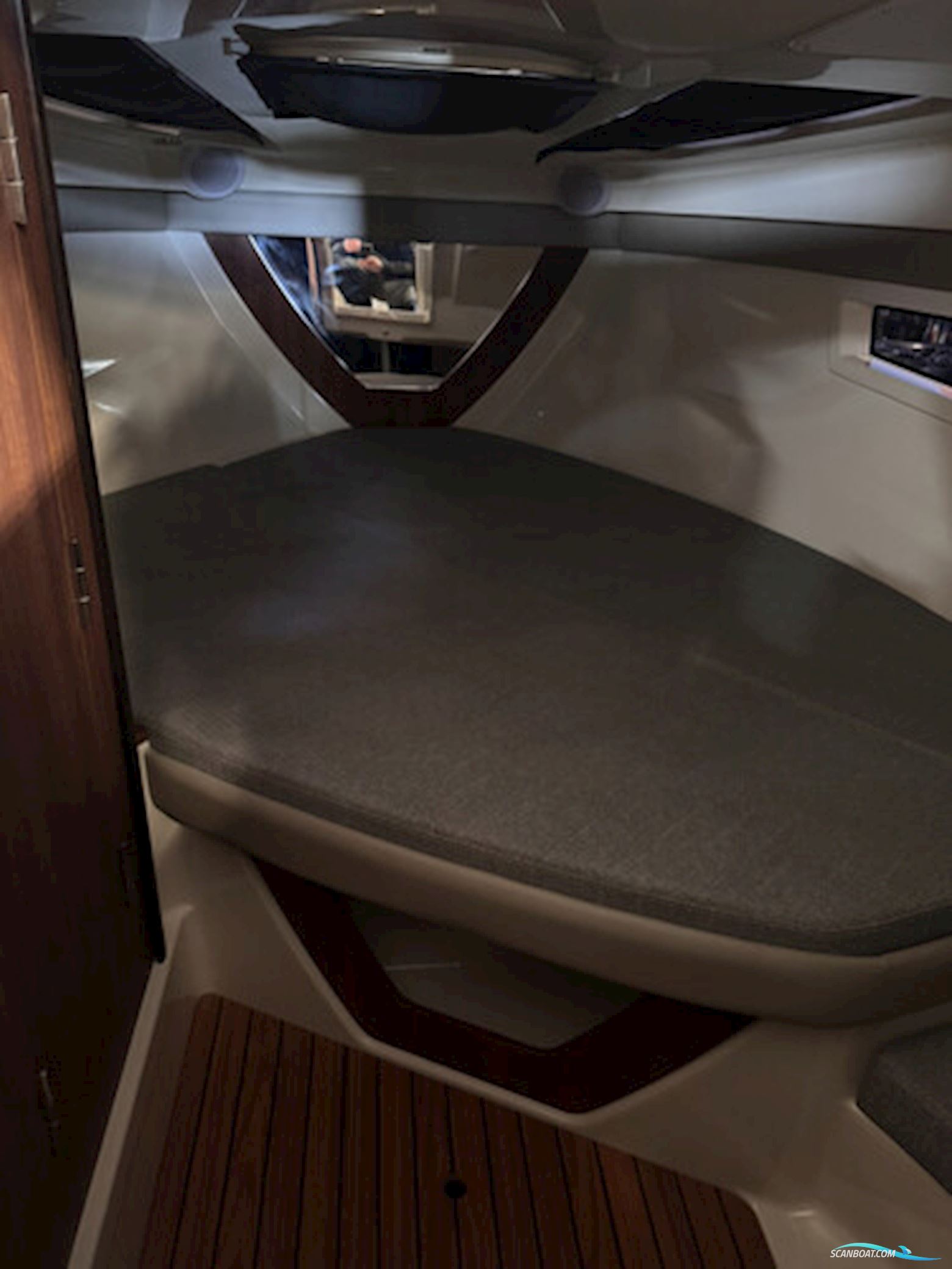 Quicksilver 805 Cruiser 40 Year Anniversary Edition