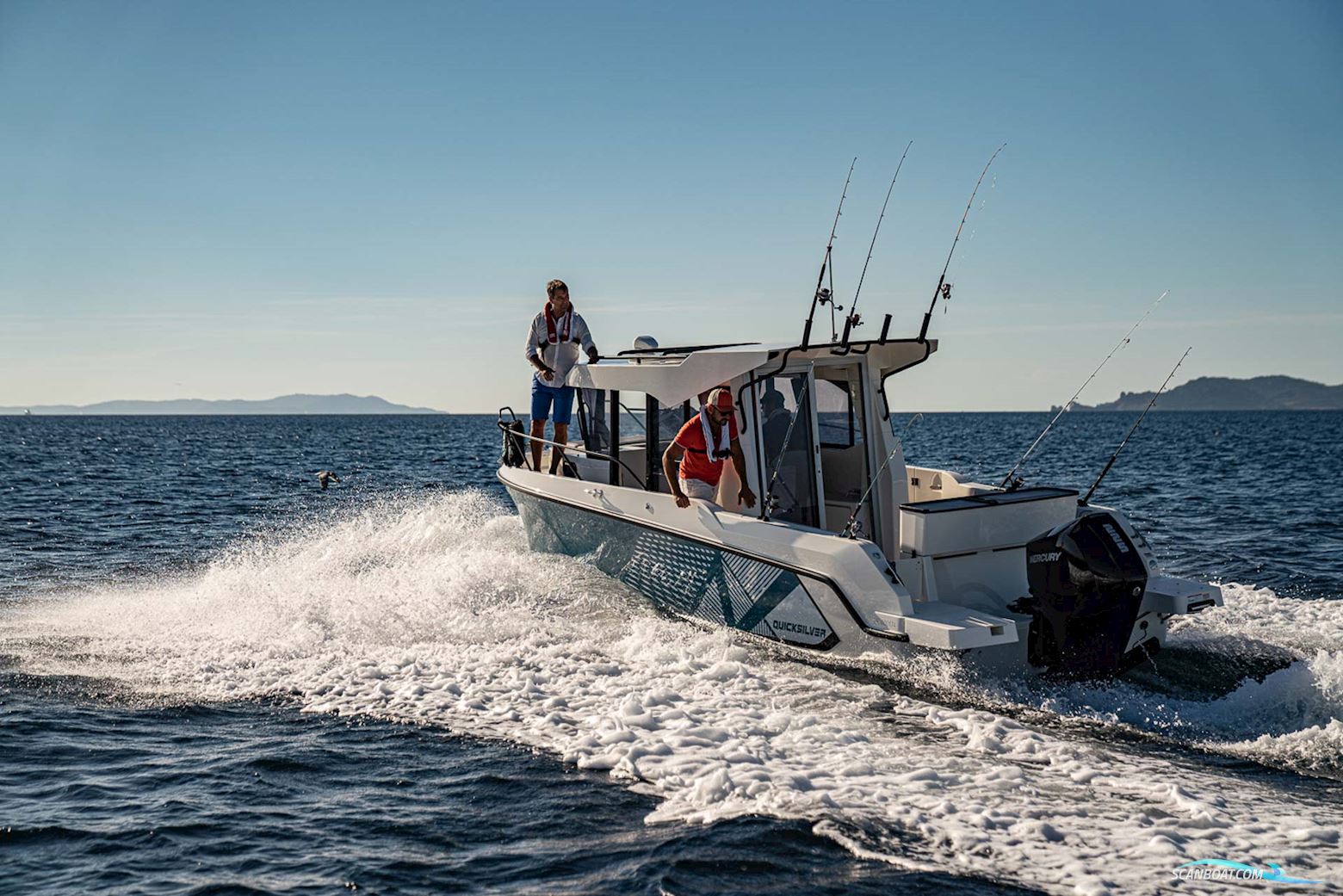 Quicksilver 805 Pilothouse