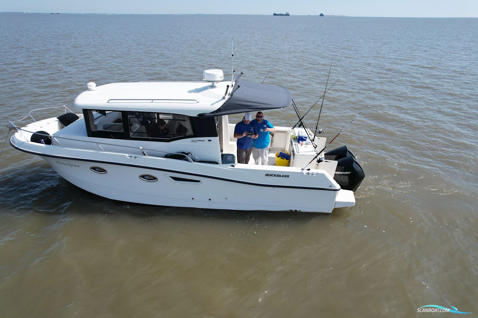 Quicksilver 905 Pilothouse
