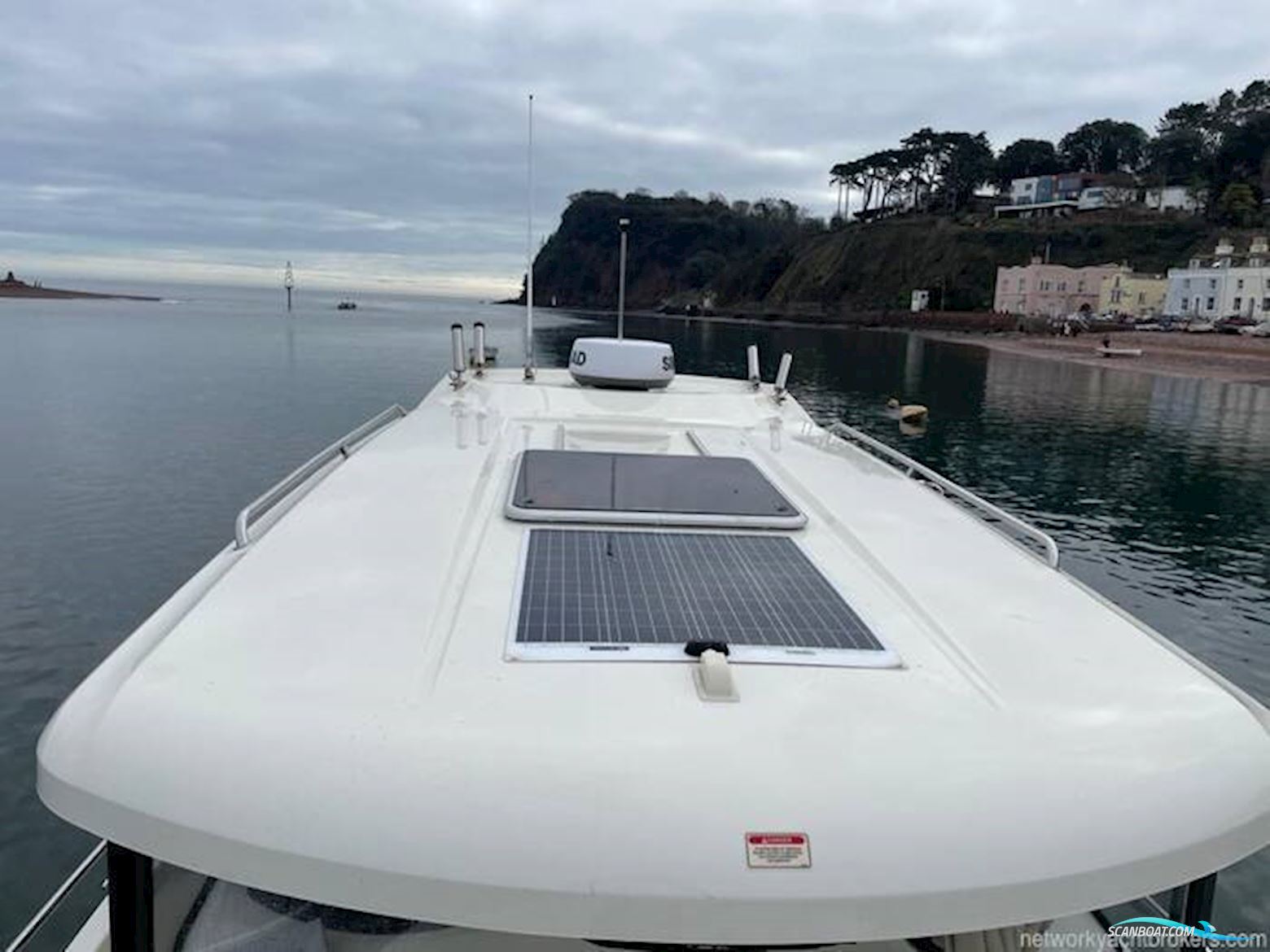 Quicksilver 905 Pilothouse