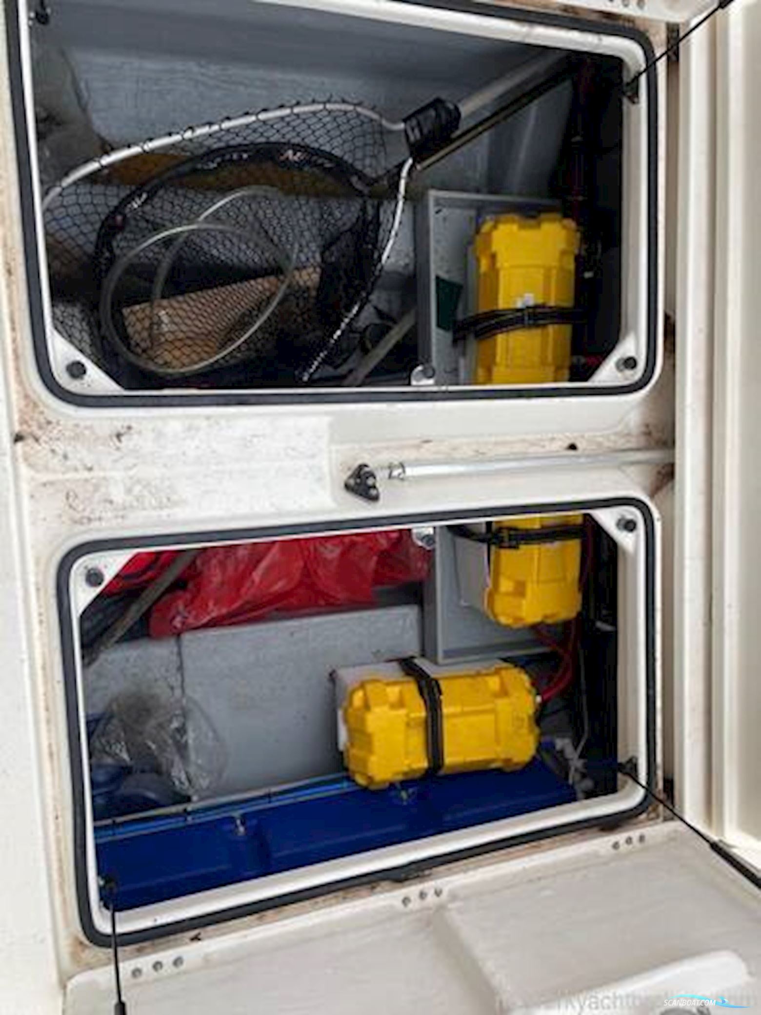 Quicksilver 905 Pilothouse
