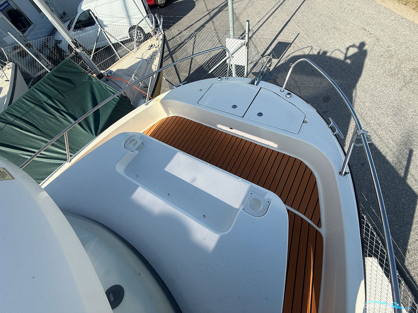 Quicksilver 905 Pilothouse
