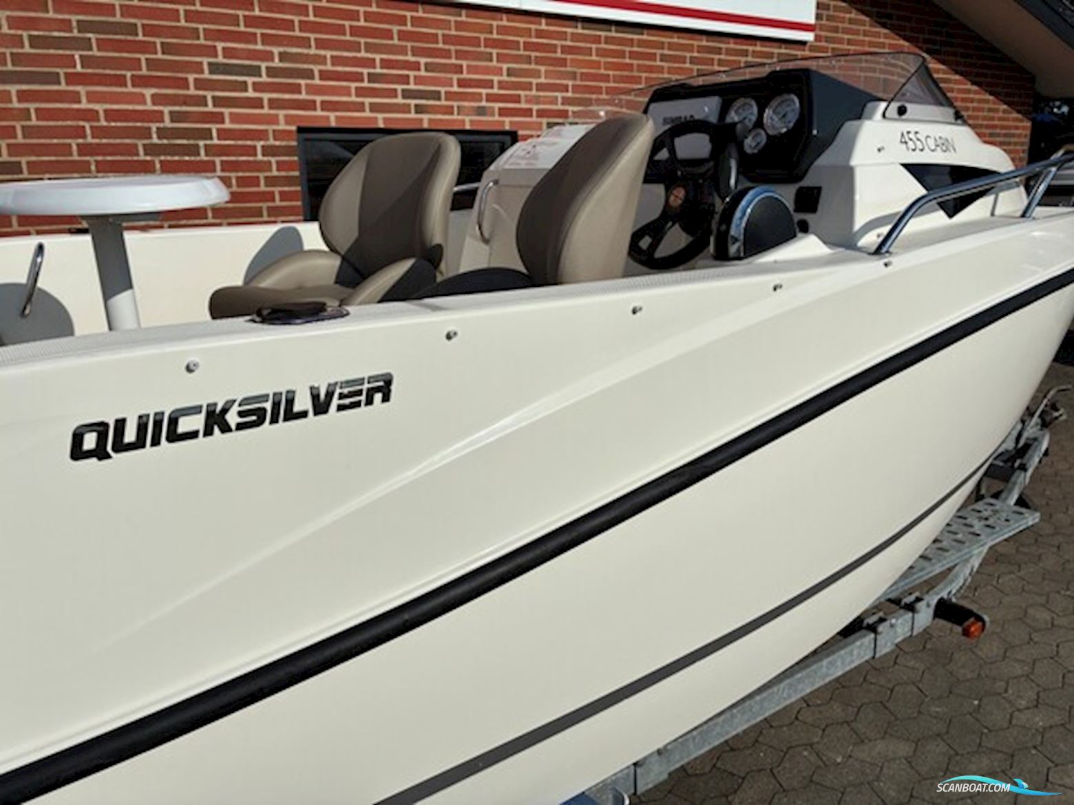 Quicksilver Activ 455 Cabin m/Mercury F60 hk EFI 4-takt 