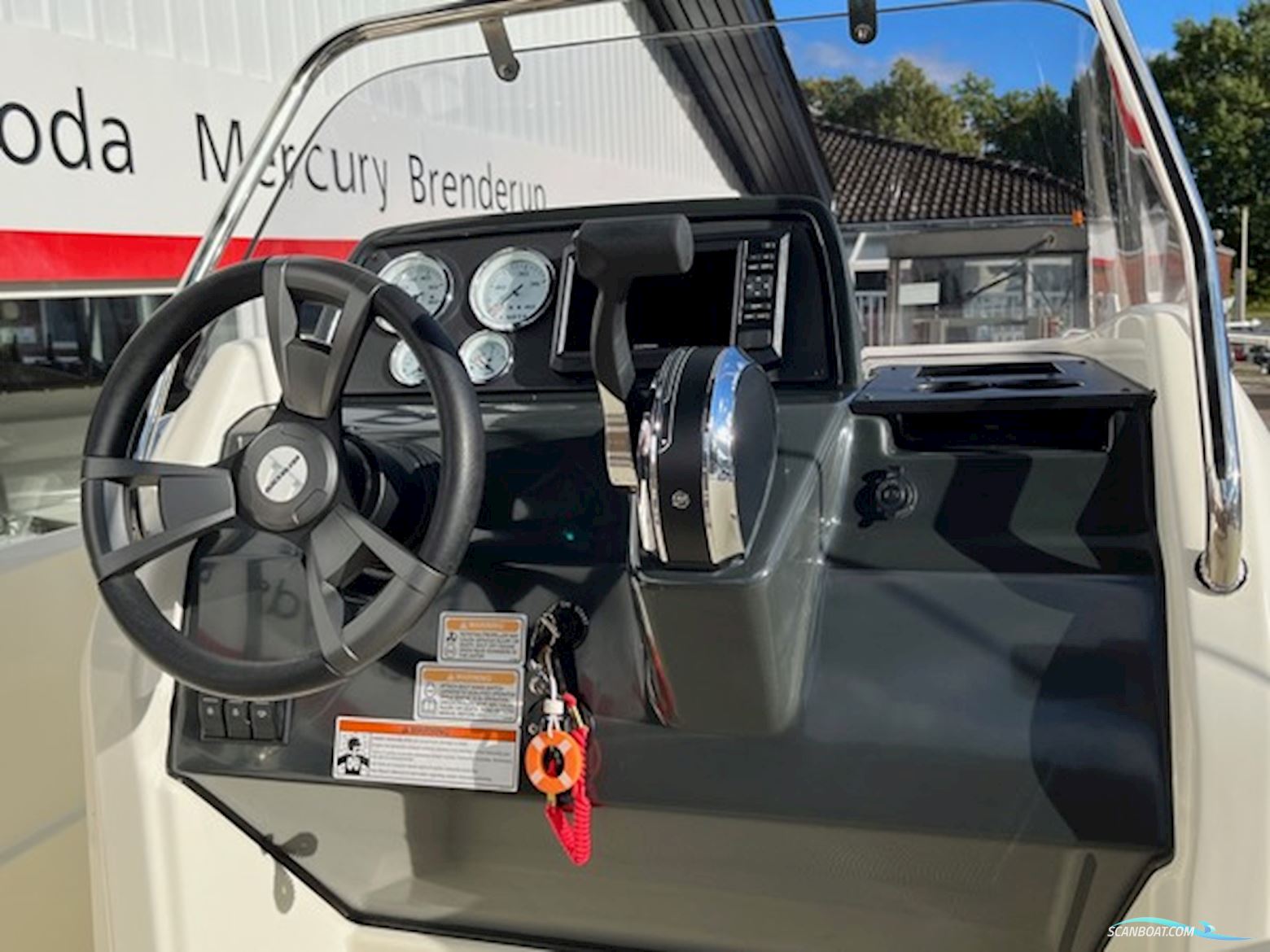 Quicksilver Activ 505 Open Med F100 hk Mercury-Efi 4 Takt CT - Reseveret MB Til 7/2.