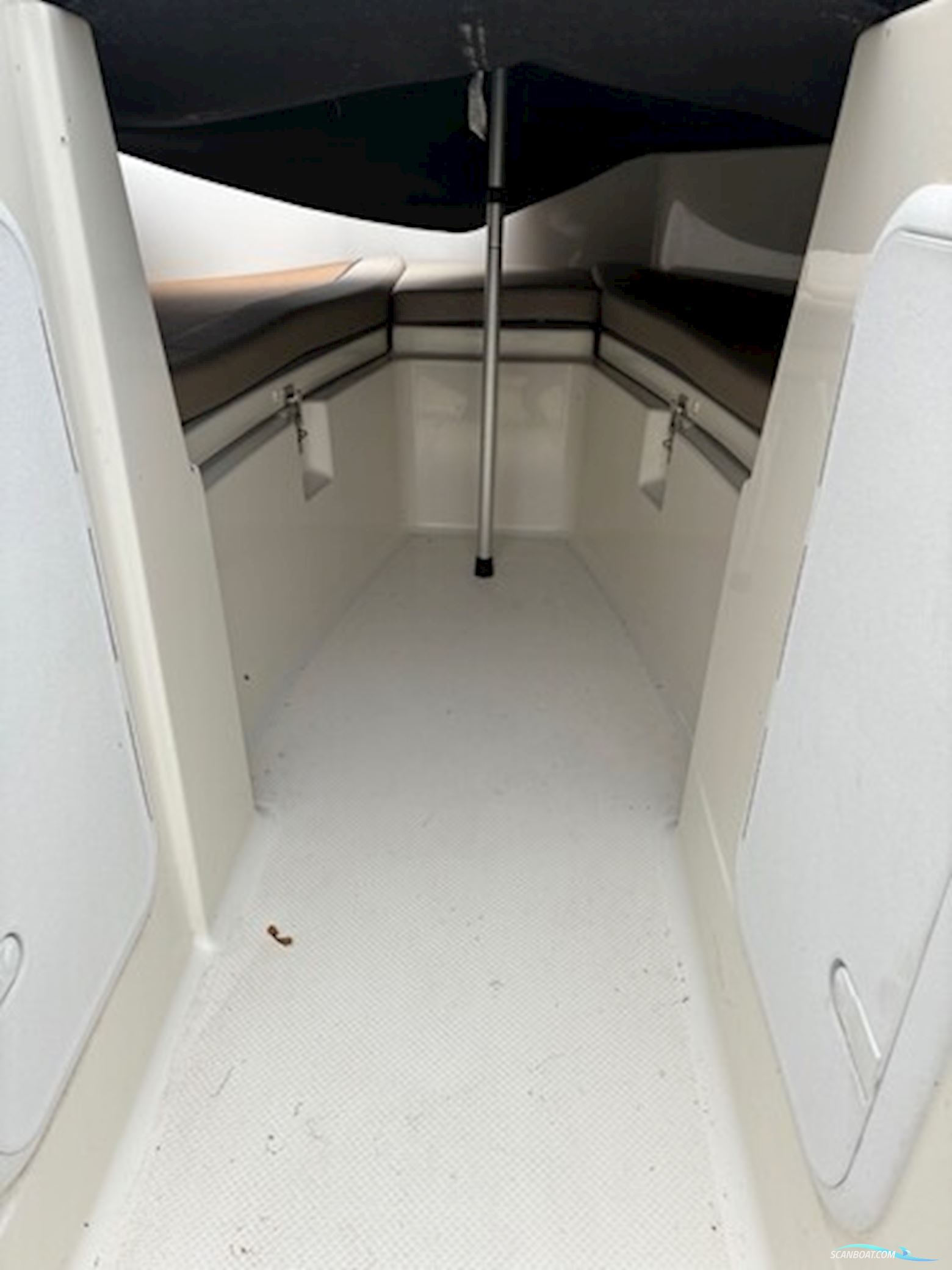 Quicksilver Activ 555 BR m/Mercury F115 hk EFI og Brenderup trailer