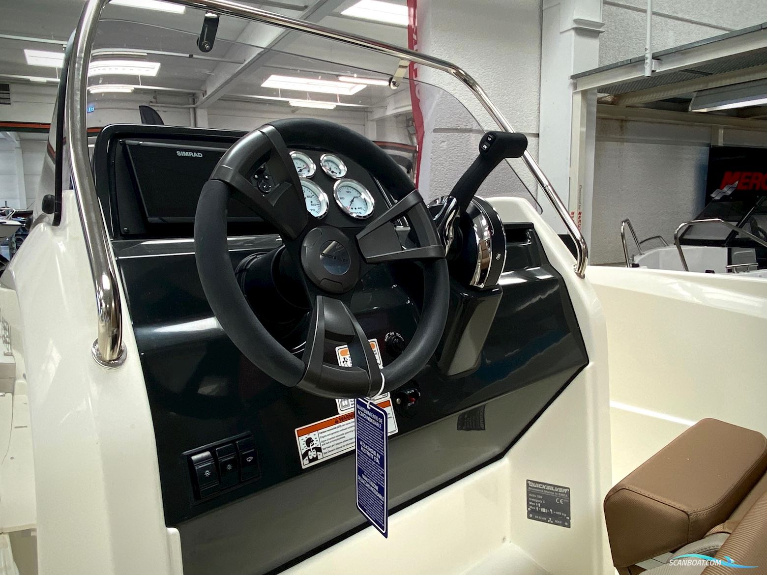 Quicksilver Activ 555 Open NY