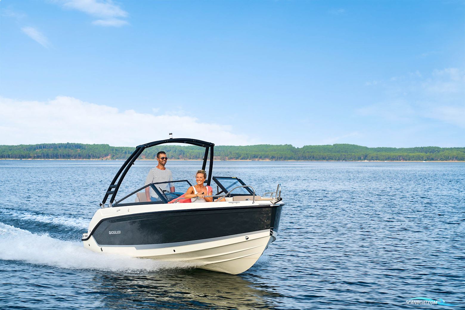 Quicksilver Activ 605 Bowrider
