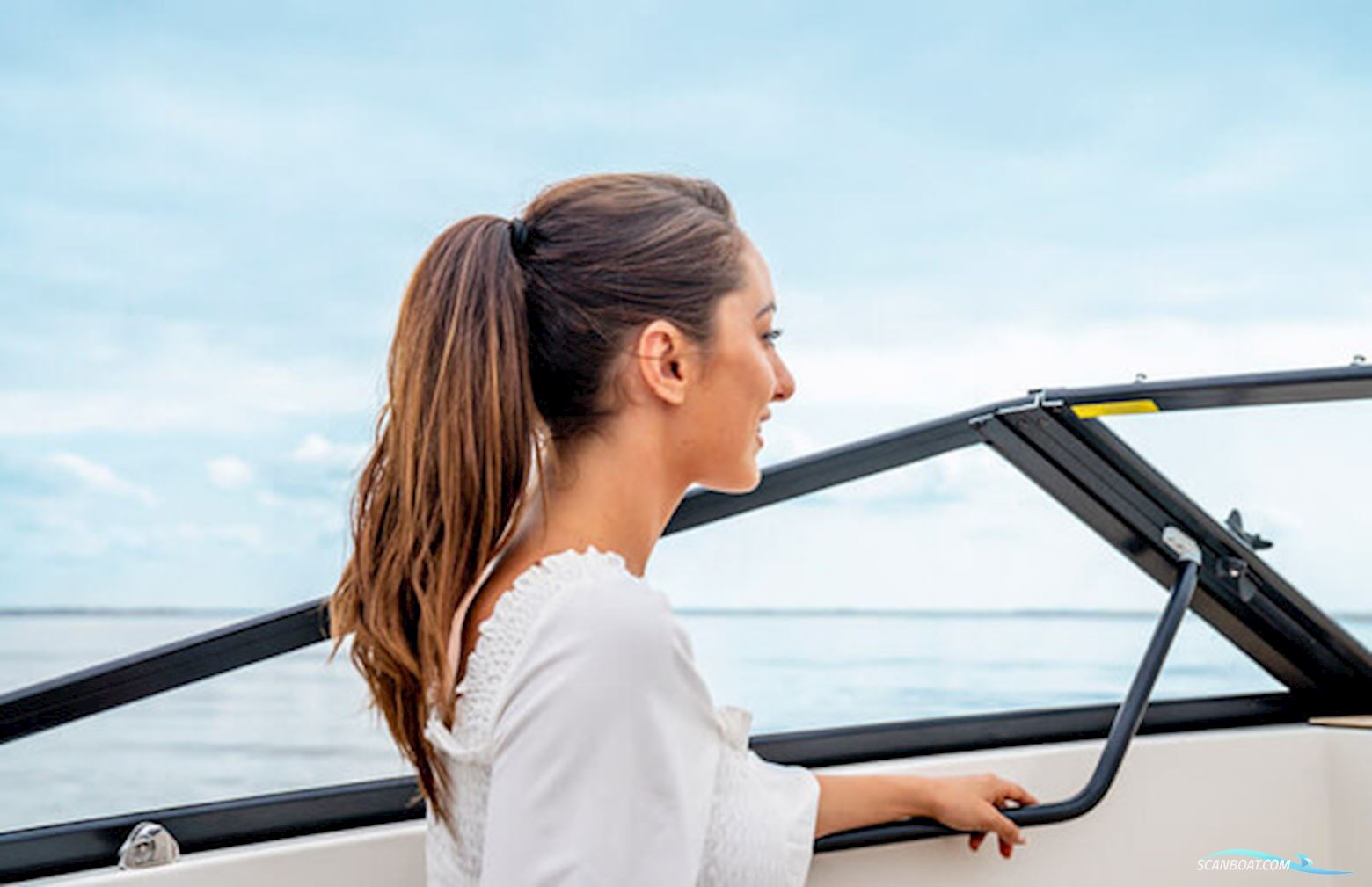 Quicksilver Activ 605 Cruiser med F150 Mercury-EFI 3,0L XL 4 takt Exclusive Deluxe Line