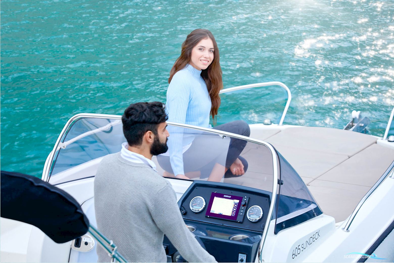 Quicksilver Activ 605 Sundeck
