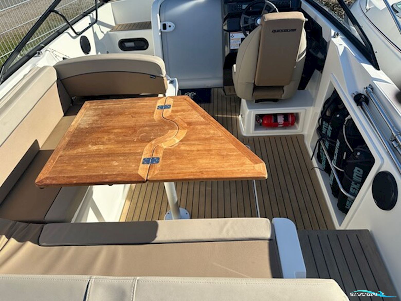 Quicksilver Activ 675 Cruiser med Mercury 150Hk Motor.