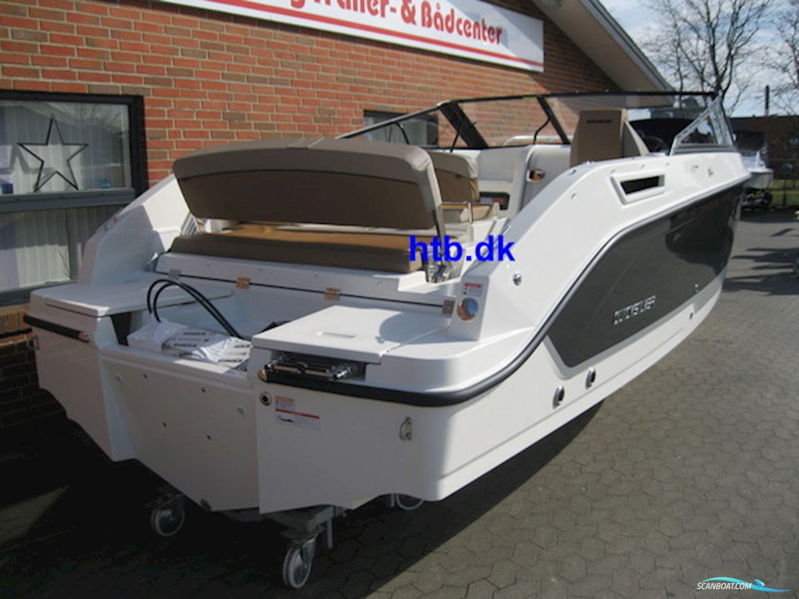 Quicksilver Activ 675 Cruiser m/Mercury F200 hk V6 - Jubilæumspris !