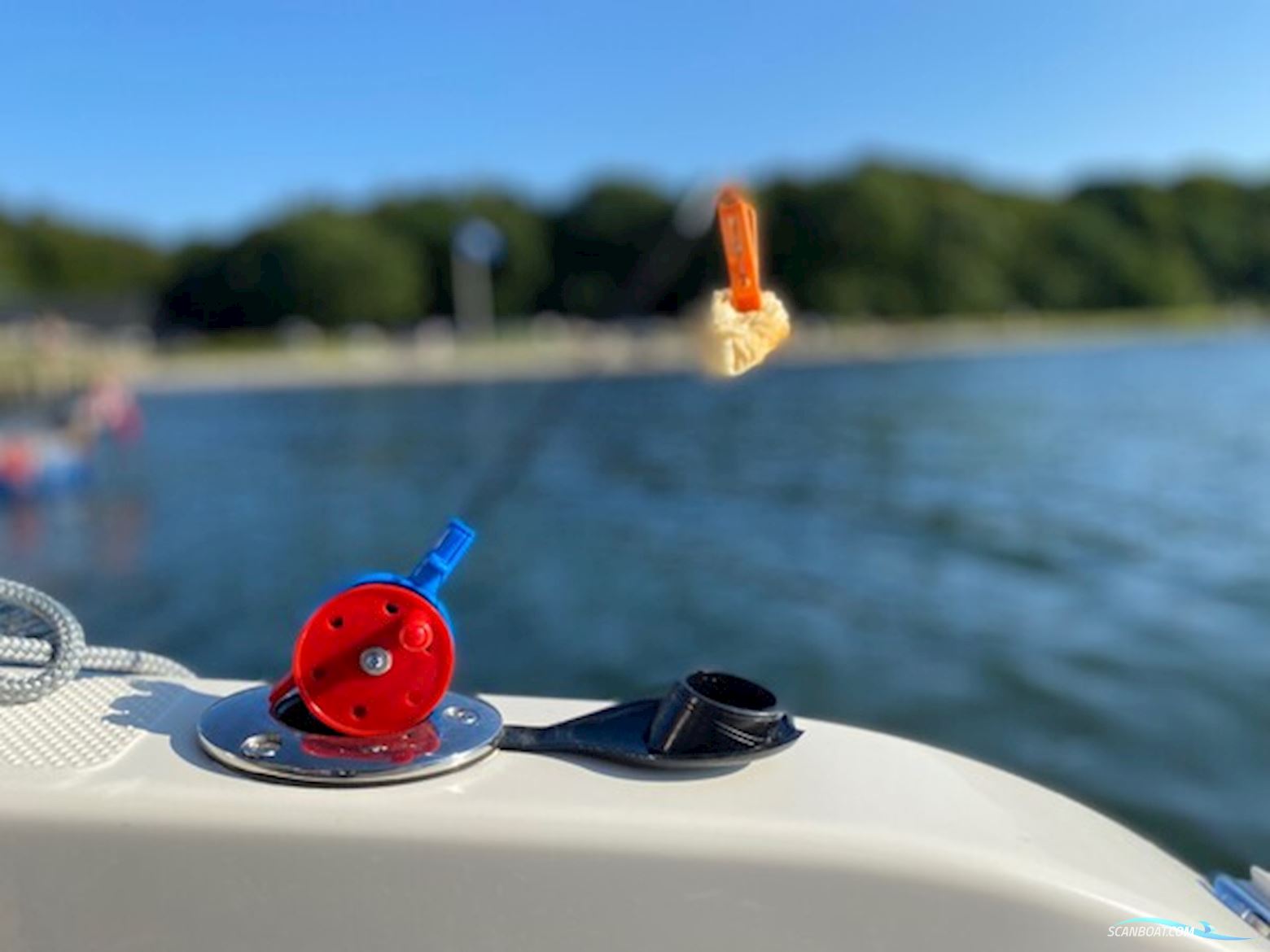 Quicksilver Activ 675 Weekend med F200 Mercury DS XL V6 - med flot udstyr