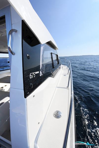 Quicksilver Activ 675 Weekend Med F200 Mercury DS XL V6 - Med Flot Udstyr Motorboat 2025, Denmark