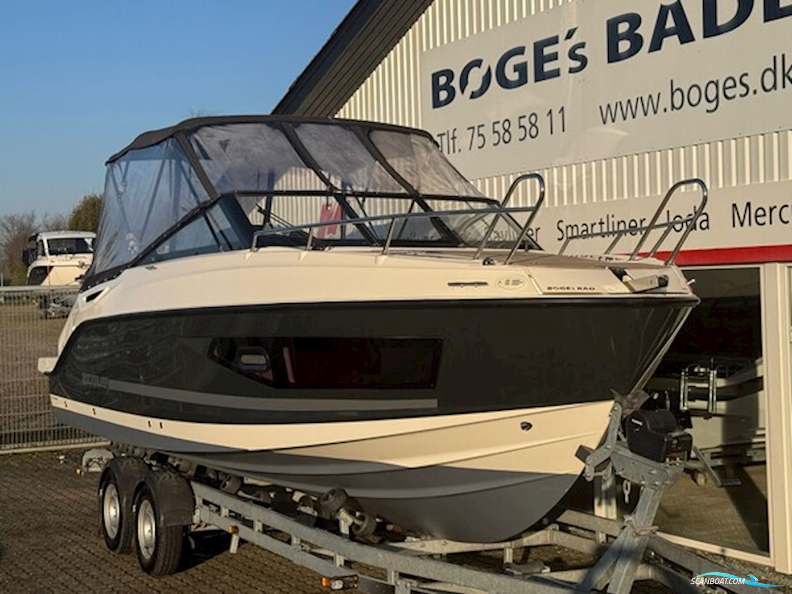 Quicksilver Activ 755 Cruiser med 250 hk Mercury Verado 4,6L V8 XL - udstyr - SOLGT