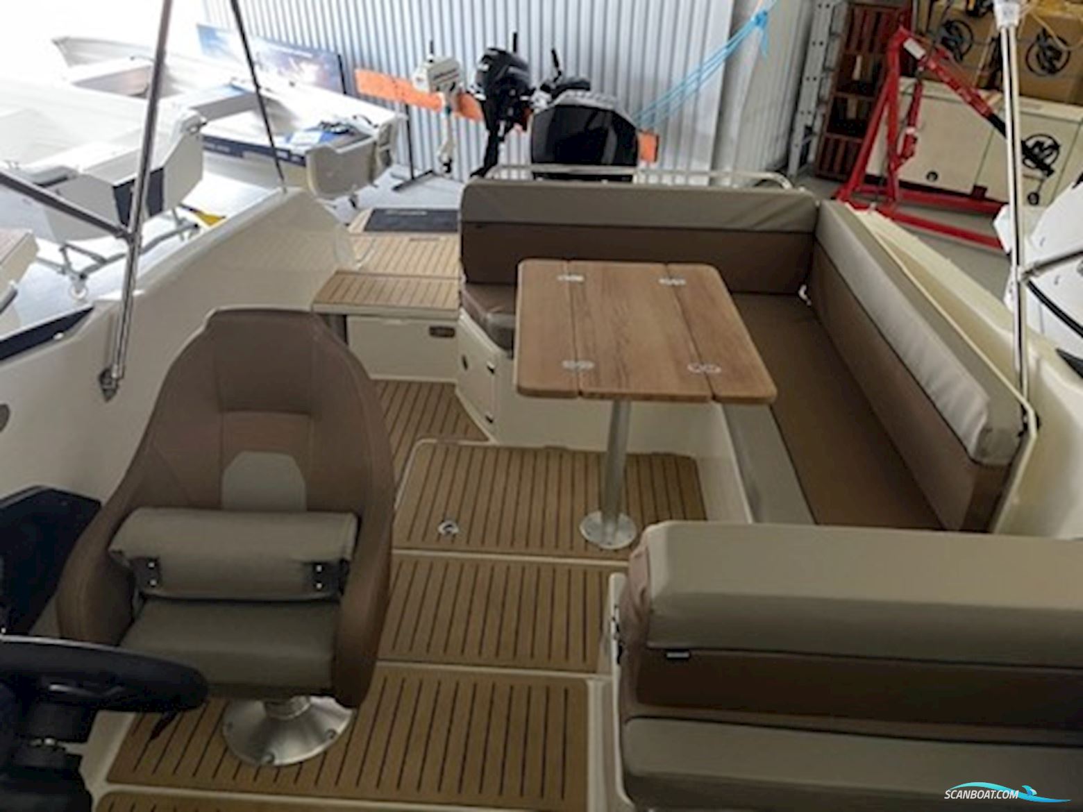 Quicksilver Activ 755 Cruiser med Mercury F175 V6 (DKs billigste)