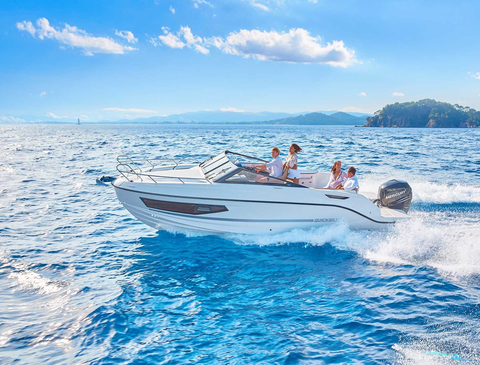 Quicksilver Activ 755 Cruiser