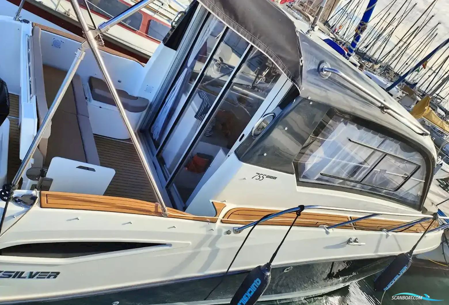 Quicksilver Activ 755 Weekend