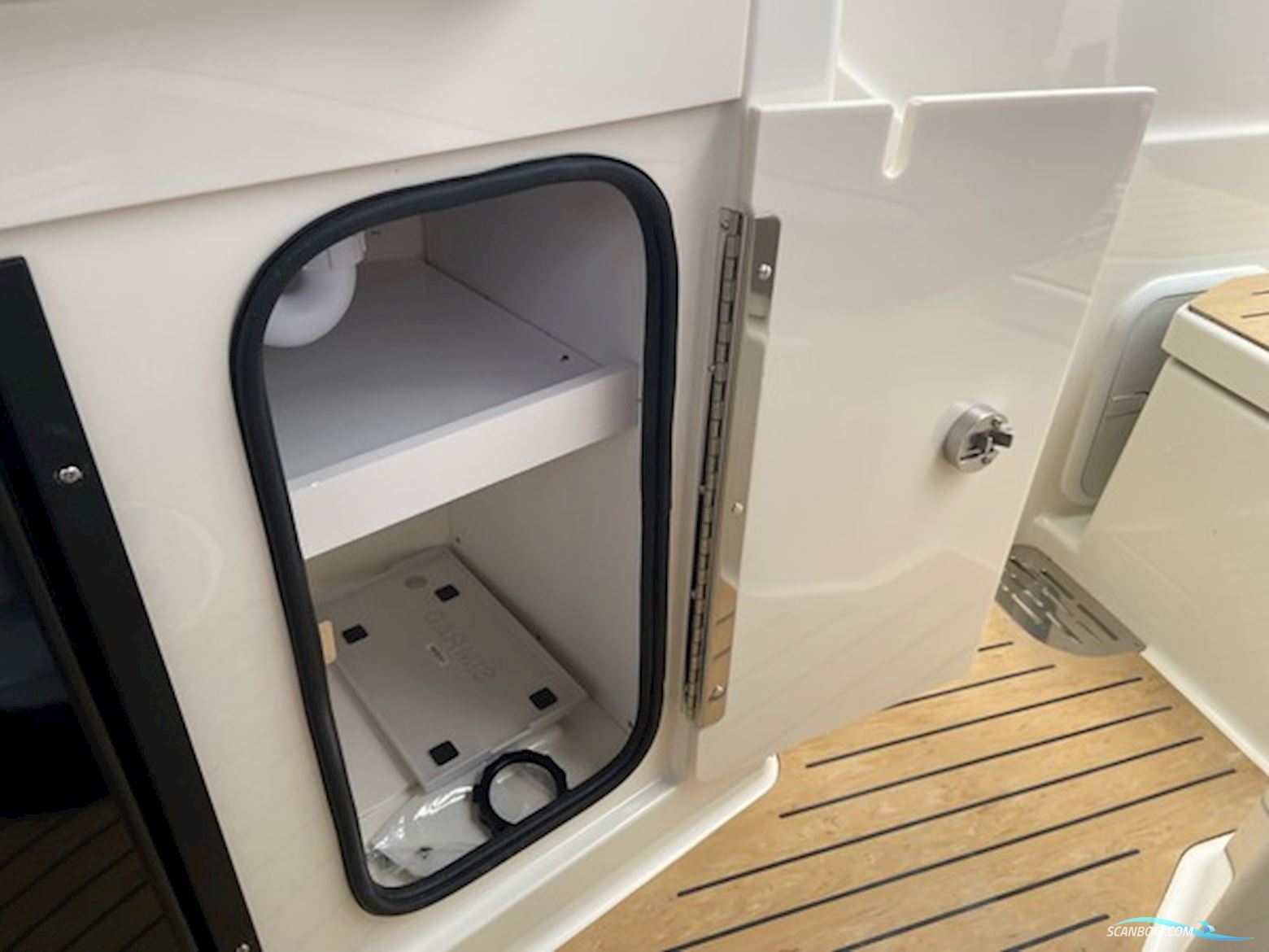 Quicksilver Activ 805 Cruiser 2025 Model! Med Mercury F250 V8 Verado...Solgt