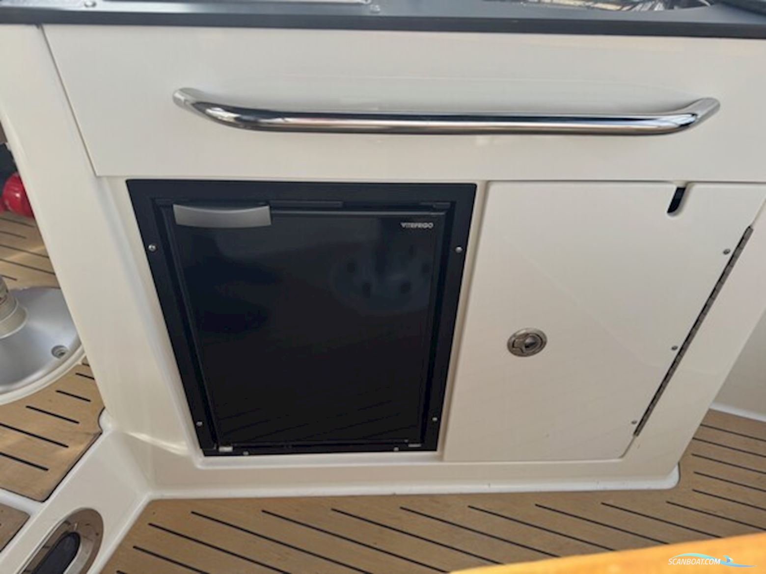 Quicksilver Activ 805 Cruiser med F300 Mercury Verado AM DS 4,6L V8 - Anvisningssalg