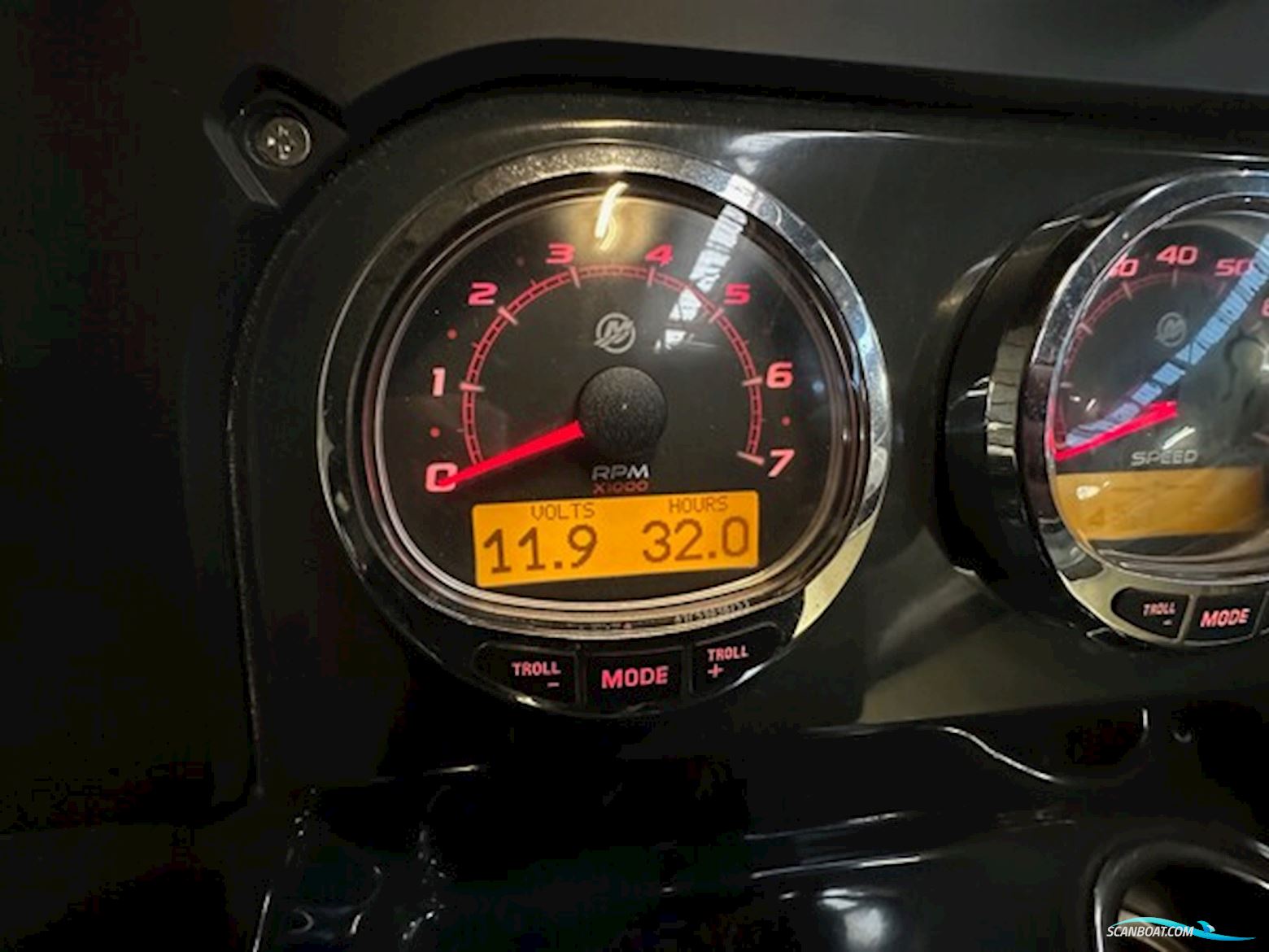 Quicksilver Active 805 Cruiser - Mercury V8 300hk