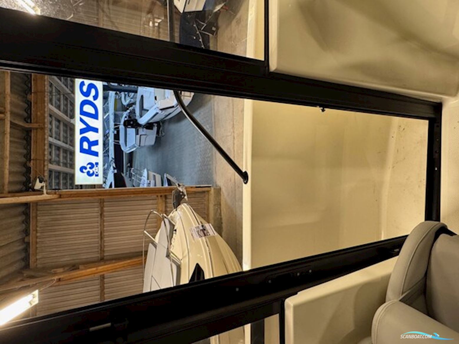 Quicksilver Captur 705 Pilothouse Med 225 hk Mercury-Efi DS 3,4L V6 XL - Alt i Udstyr.