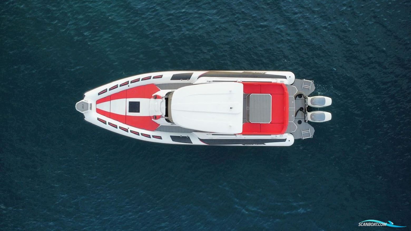 Rainieri Cayman 38 Exécutive
