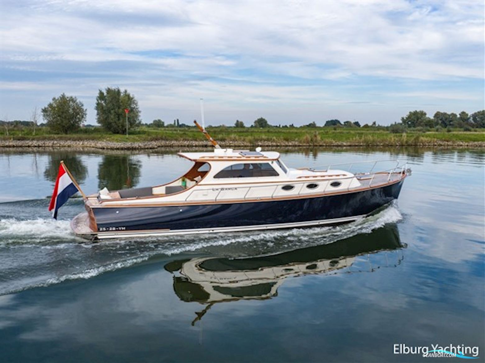 Rapsody 40 Offshore