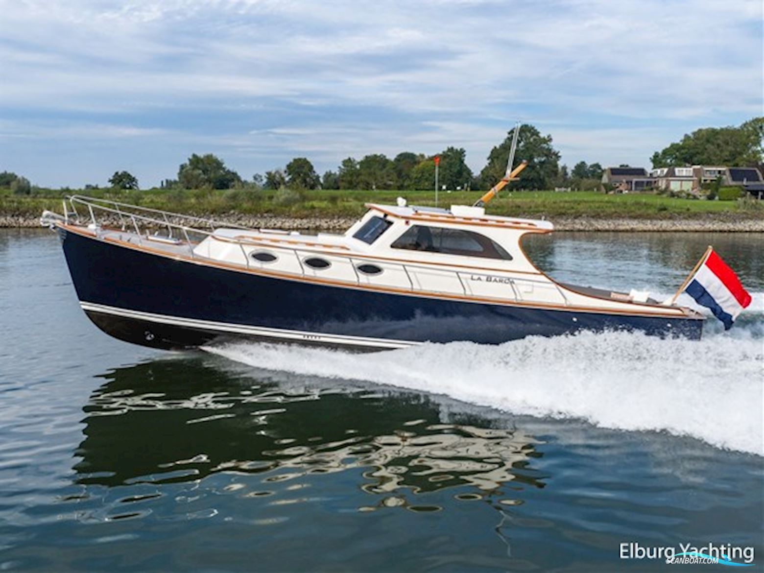 Rapsody 40 Offshore