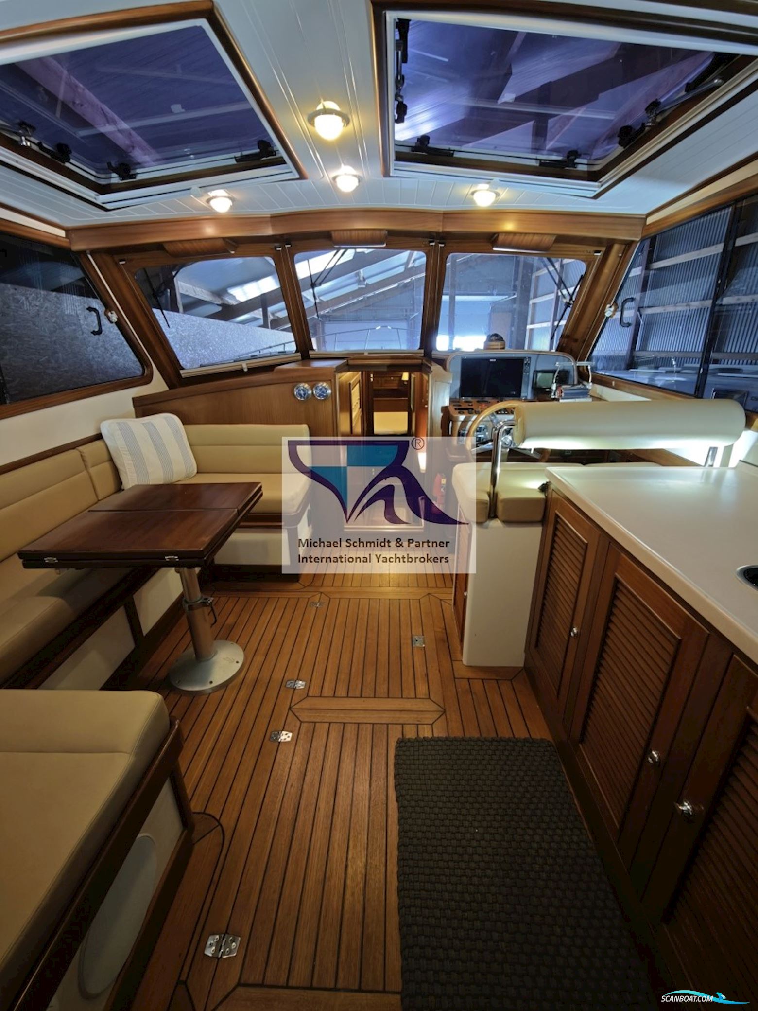 Rapsody 48 Offshore