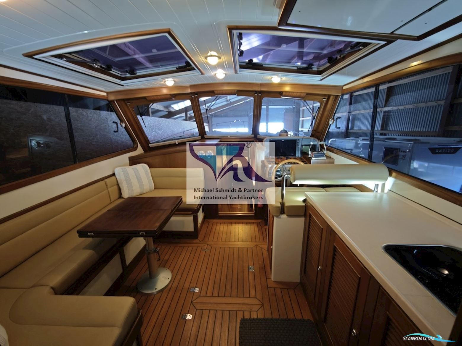 Rapsody 48 Offshore