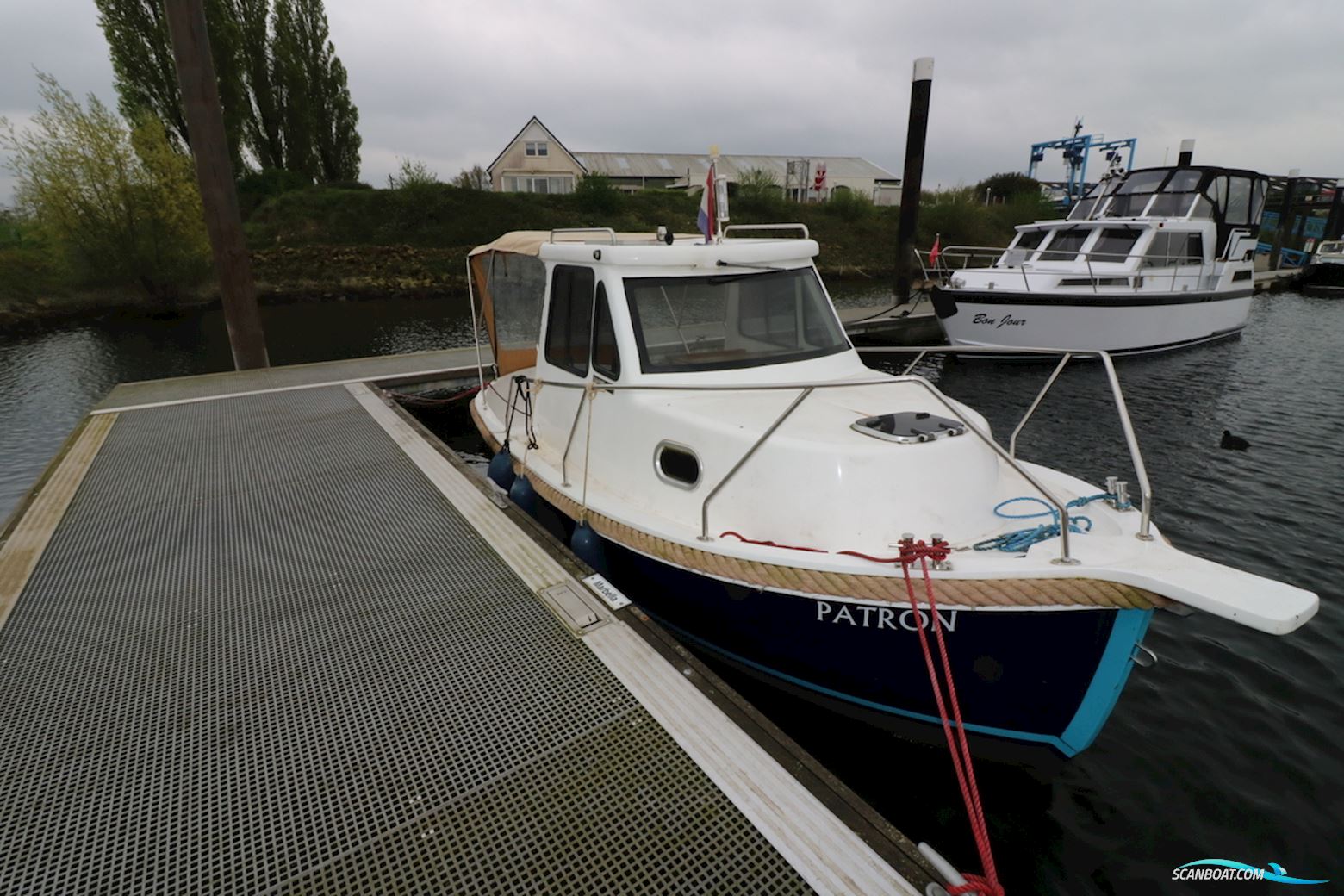 Rasker Sloop 700