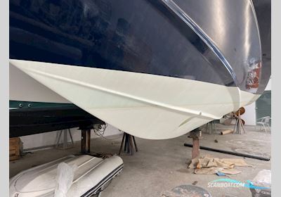 Real Power Boats Revolution 46 Motorboat 2004, with Volvo Penta engine, Portugal