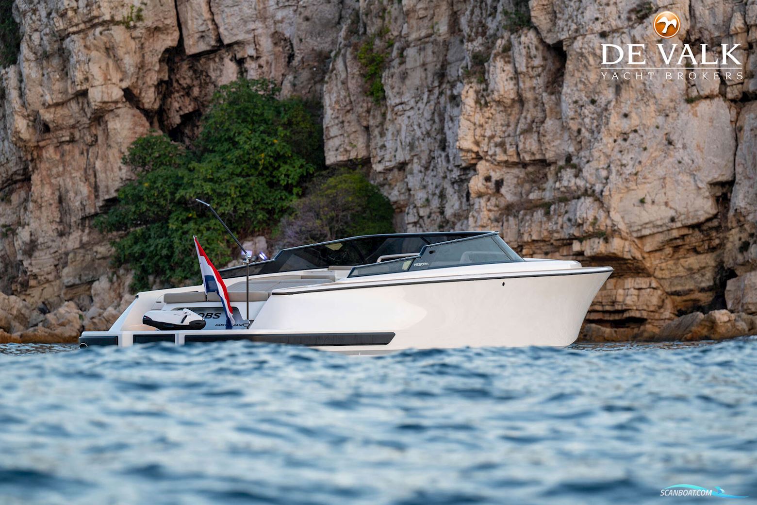 Reborn 40 R Cabin Motorboat 2024, with Volvo Penta engine, The Netherlands