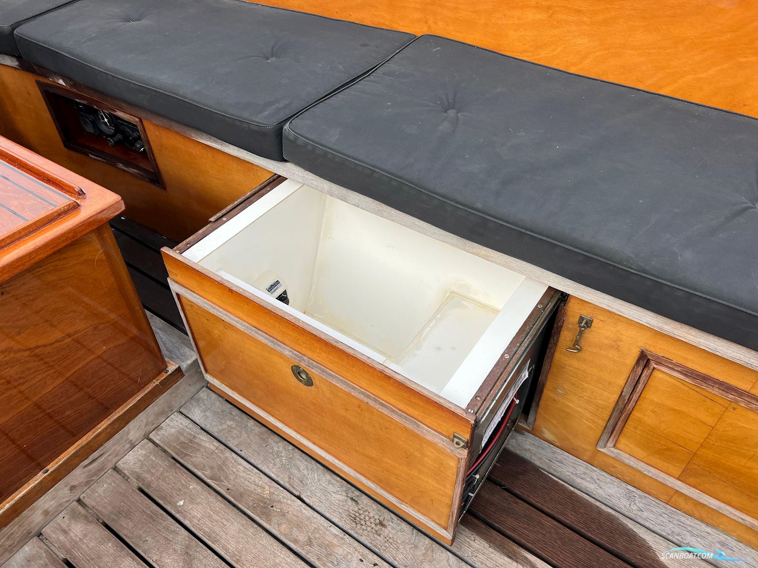 Reddingssloep Canmar Conquest