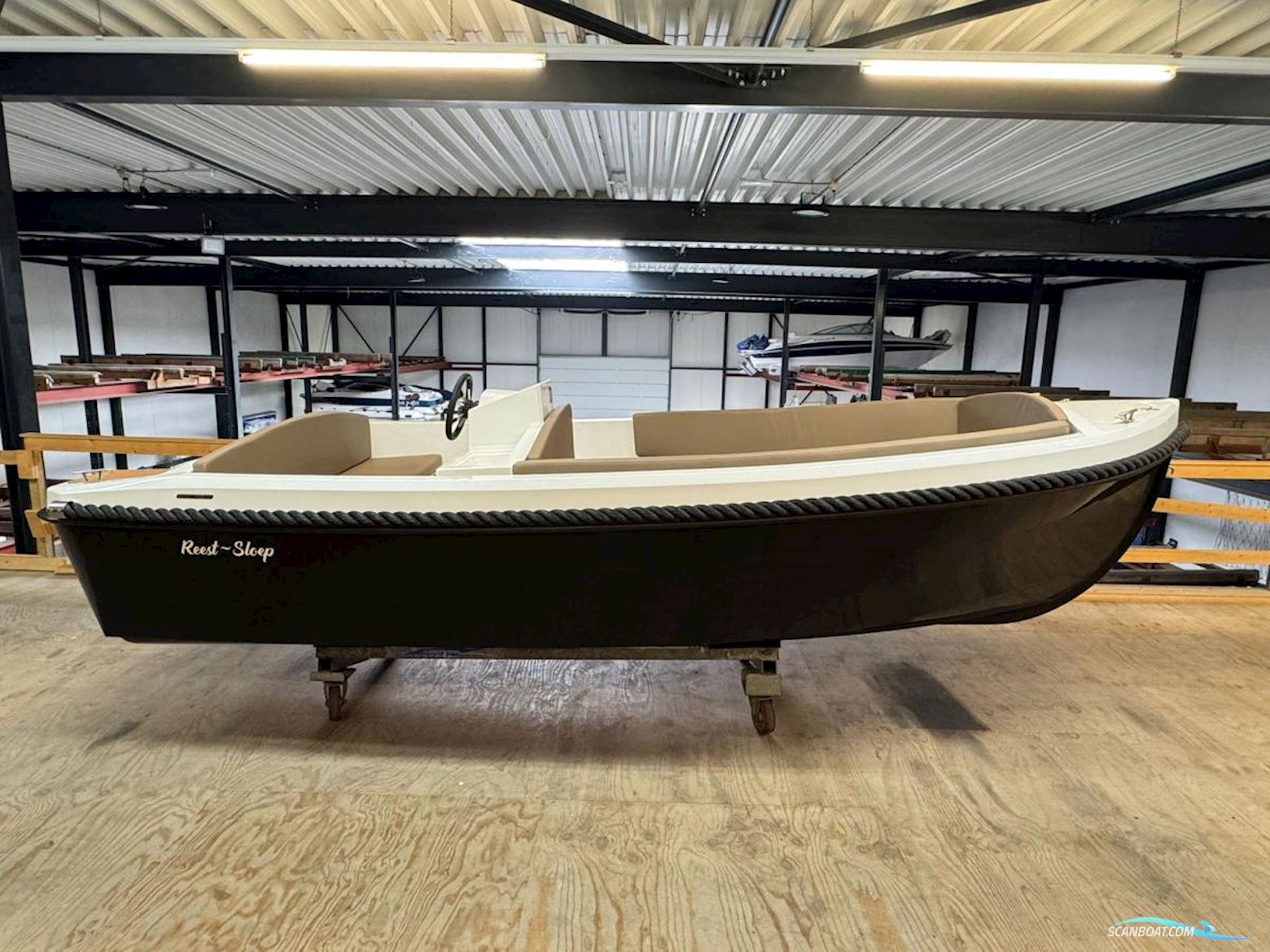 Reest Sloep 495 Aanbieding inclusief gratis winterstalling Motorboat 2023, with Suzuki engine, The Netherlands