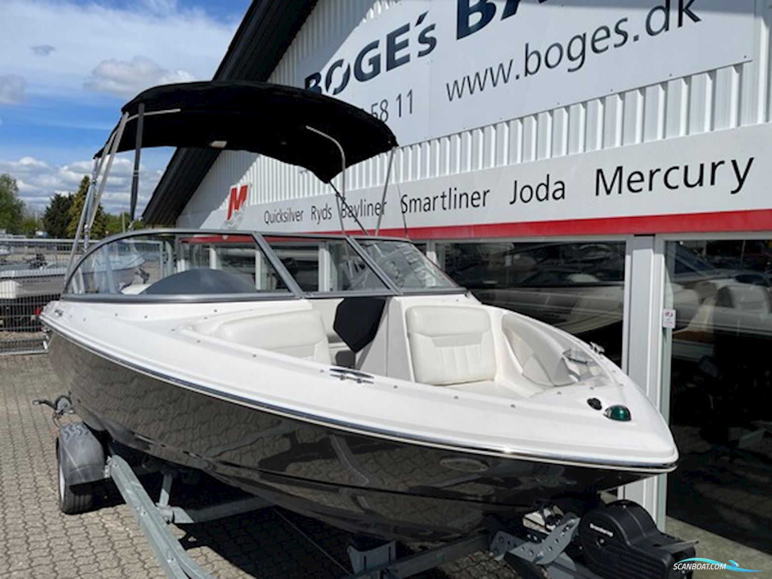 Regal 1900 ES med 200 hk Volvo Penta V6 og Brenderup bådtrailer - SOLGT