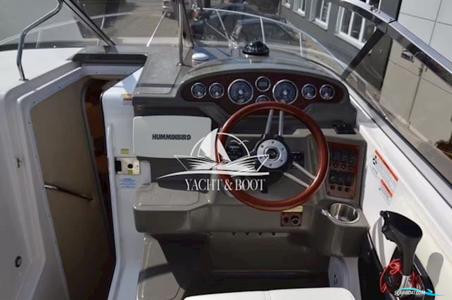 Regal 2565 Window Express