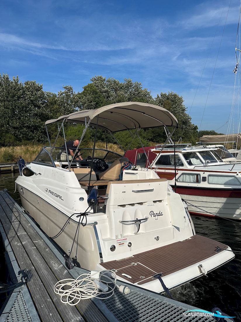 Regal 2565 Window Express