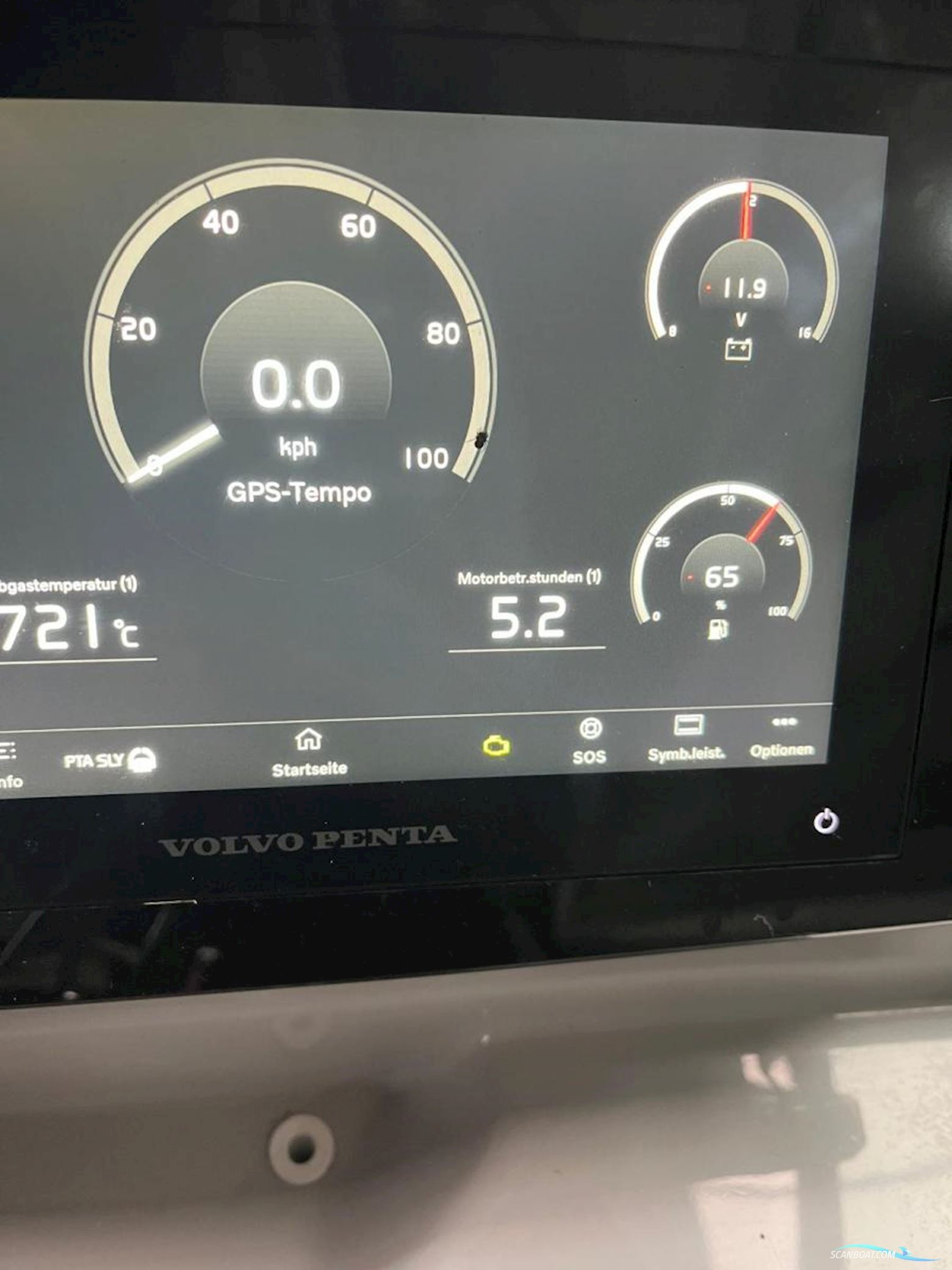 Regal 26 Express Cruiser