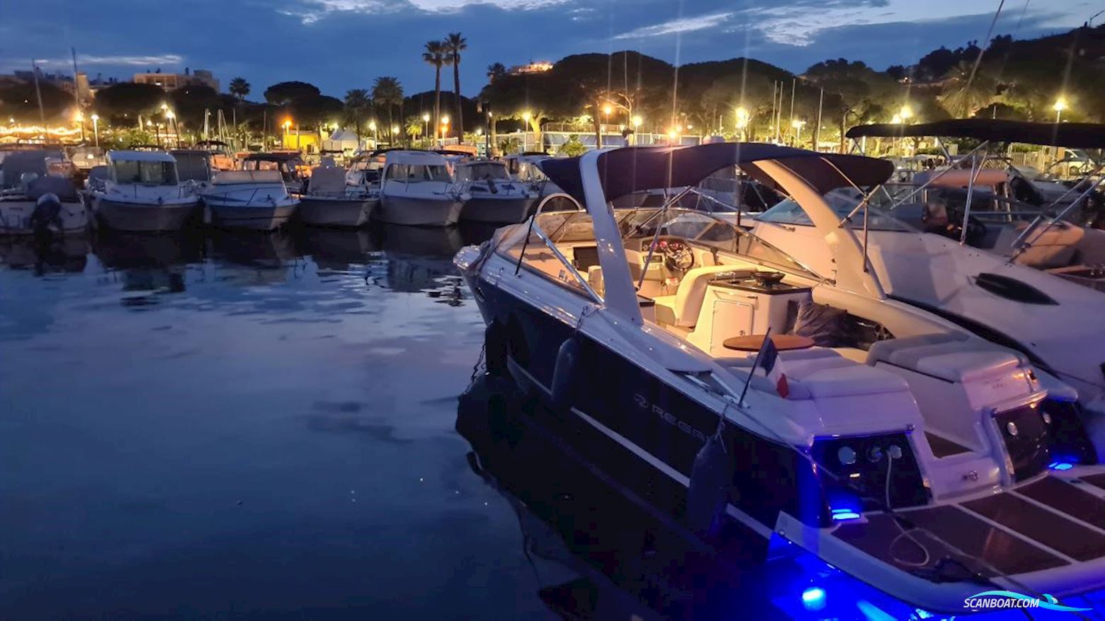 Regal 2750 Cuddy Cabin