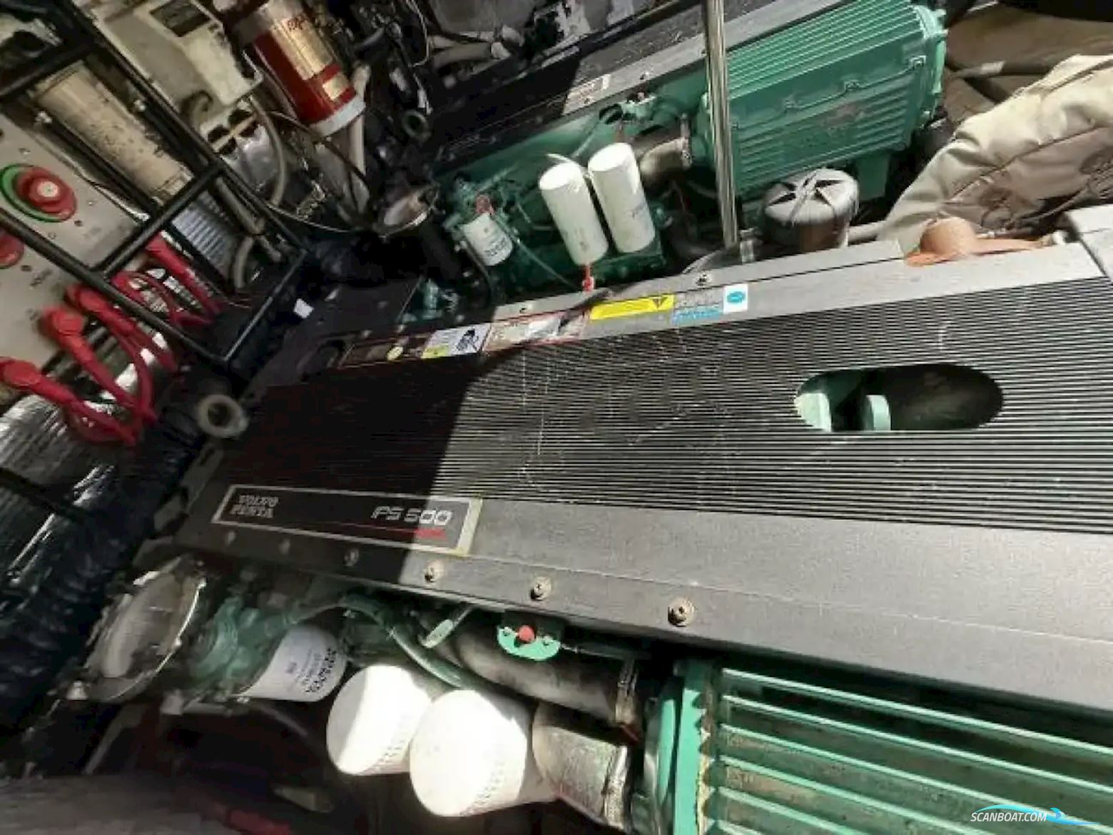 Regal 4460 Commodore