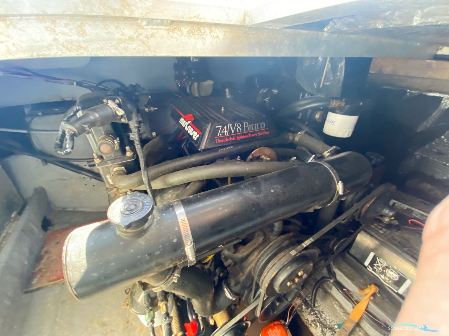 Regal Commodore 265